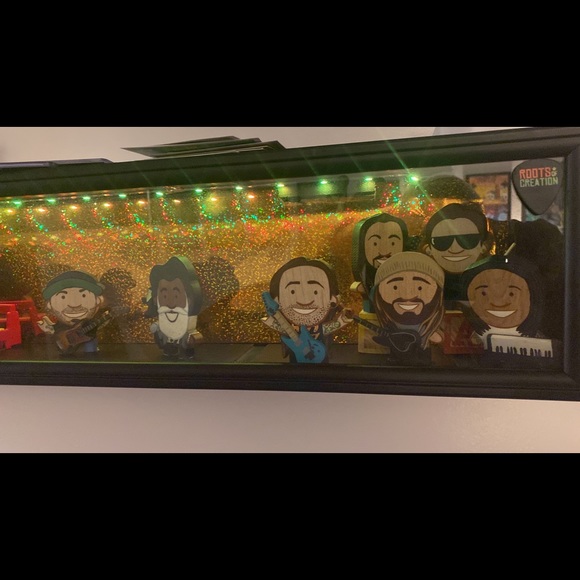 Merch - Picture 8 of 14